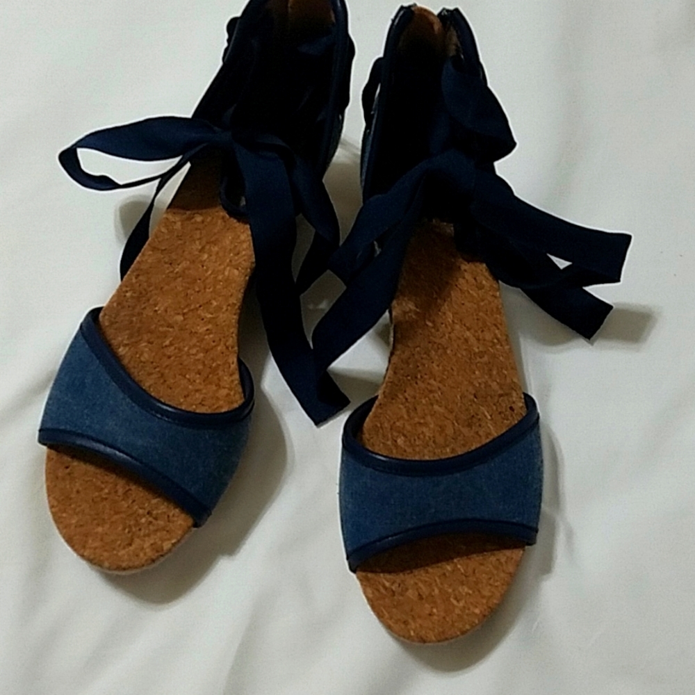 UGG  Amell Ankle Wrap Espadrilles